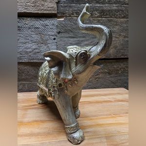 Gold elephant statue